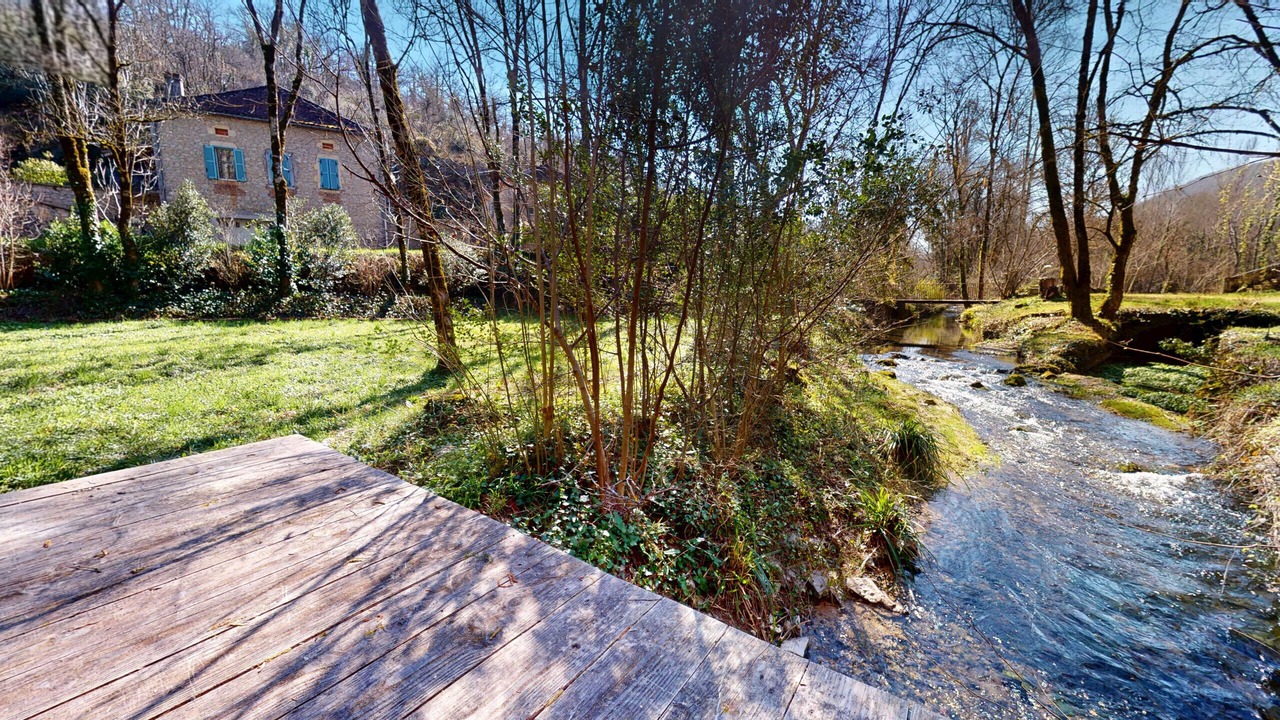 Photo of Outdoor in Saint-Vincent-Rive-d'Olt