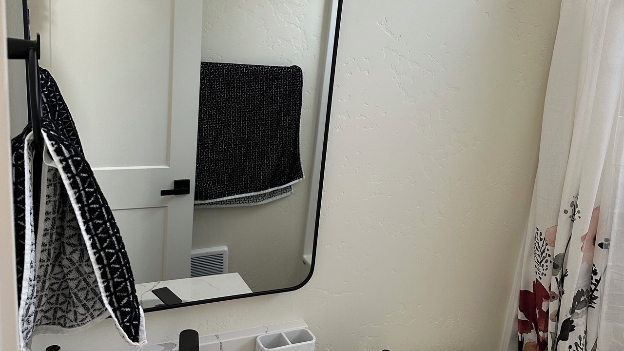 Photo of Bathroom in Athol