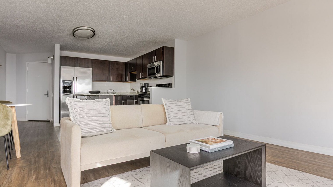 Photo of Livingroom in Rush and Division