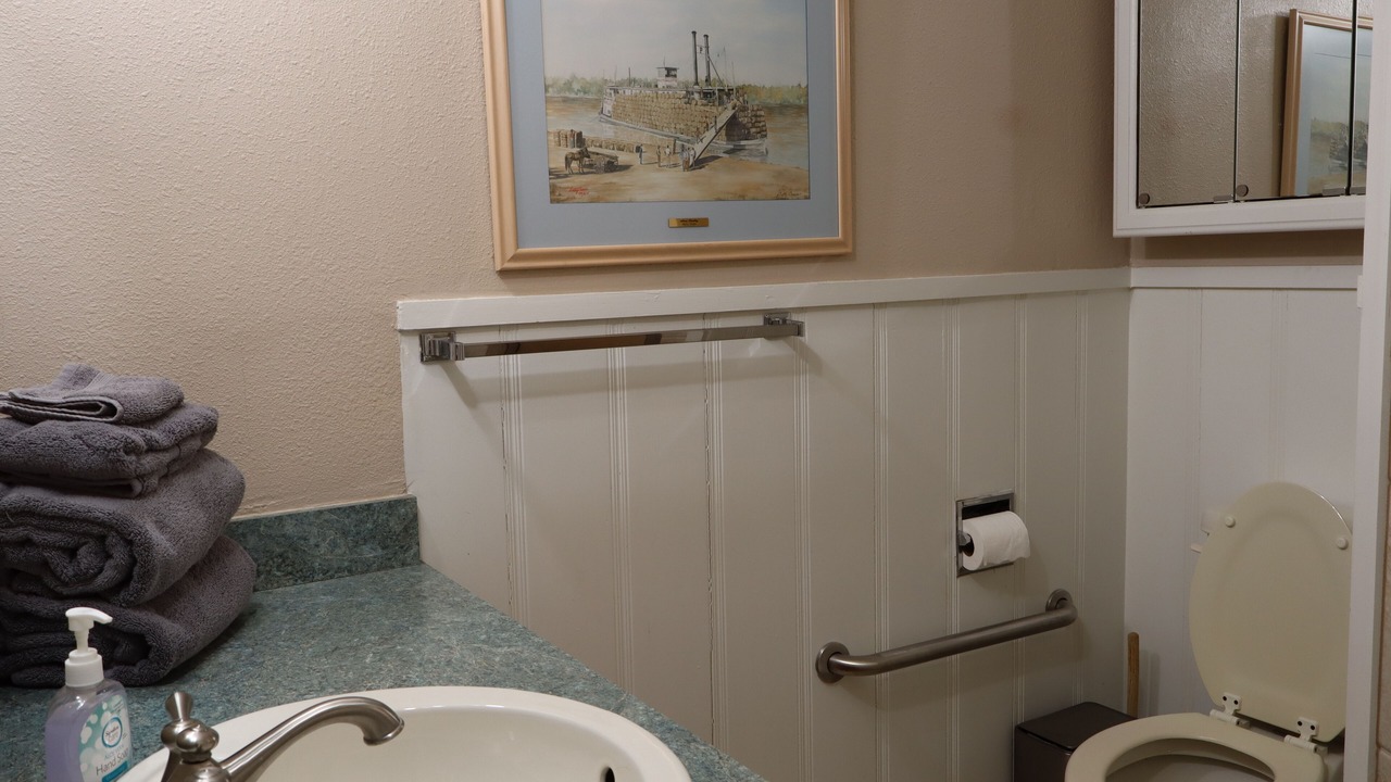 Photo of Bathroom in Lubbock