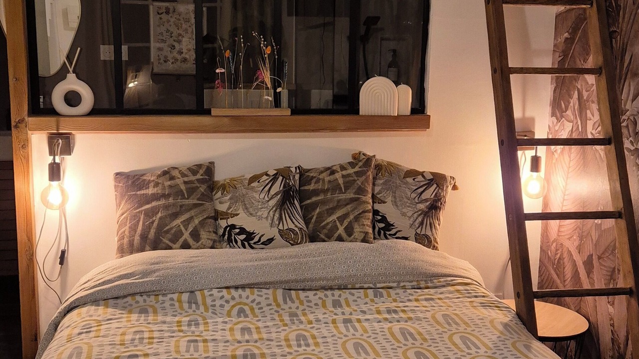 Photo of Bedroom in Ecuires