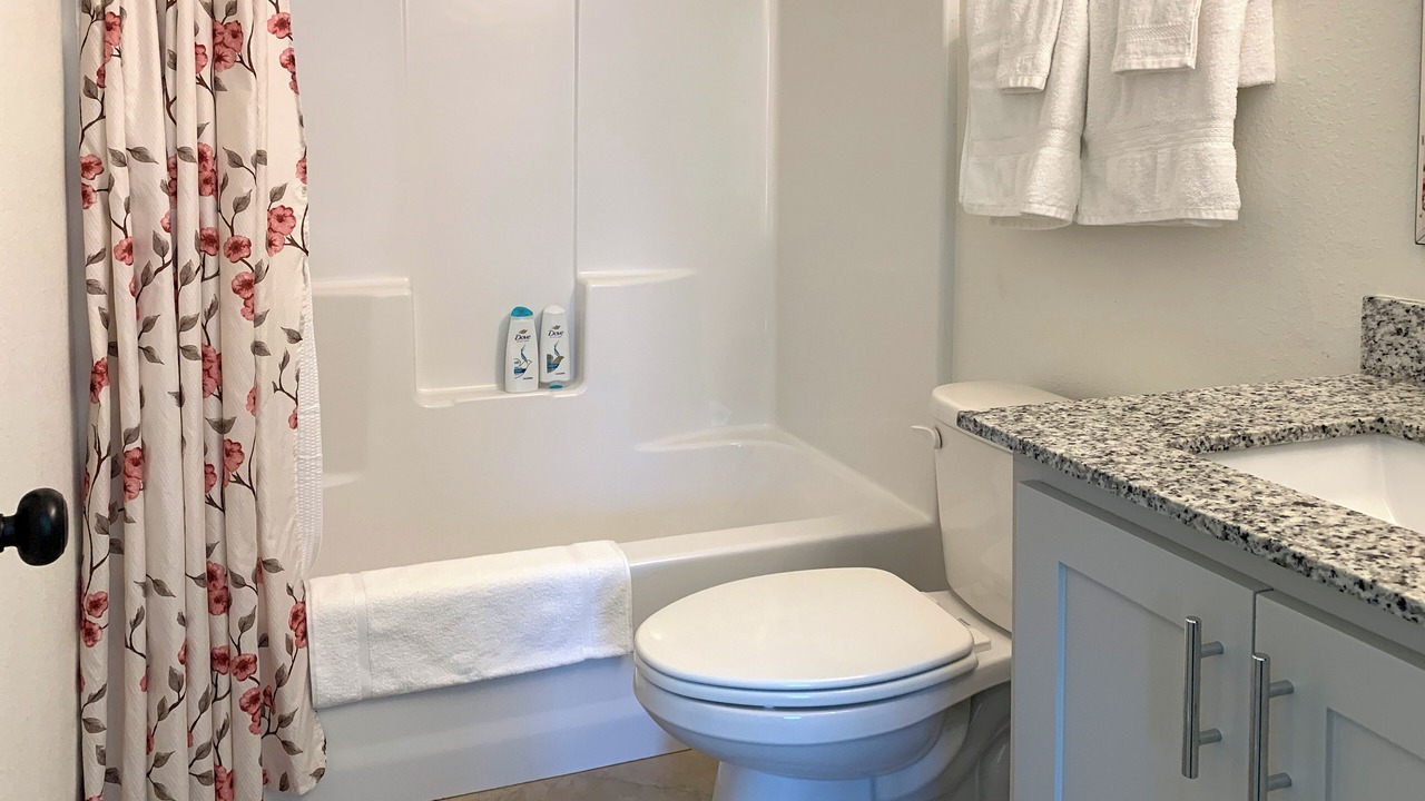 Photo of Bathroom in Dogwood