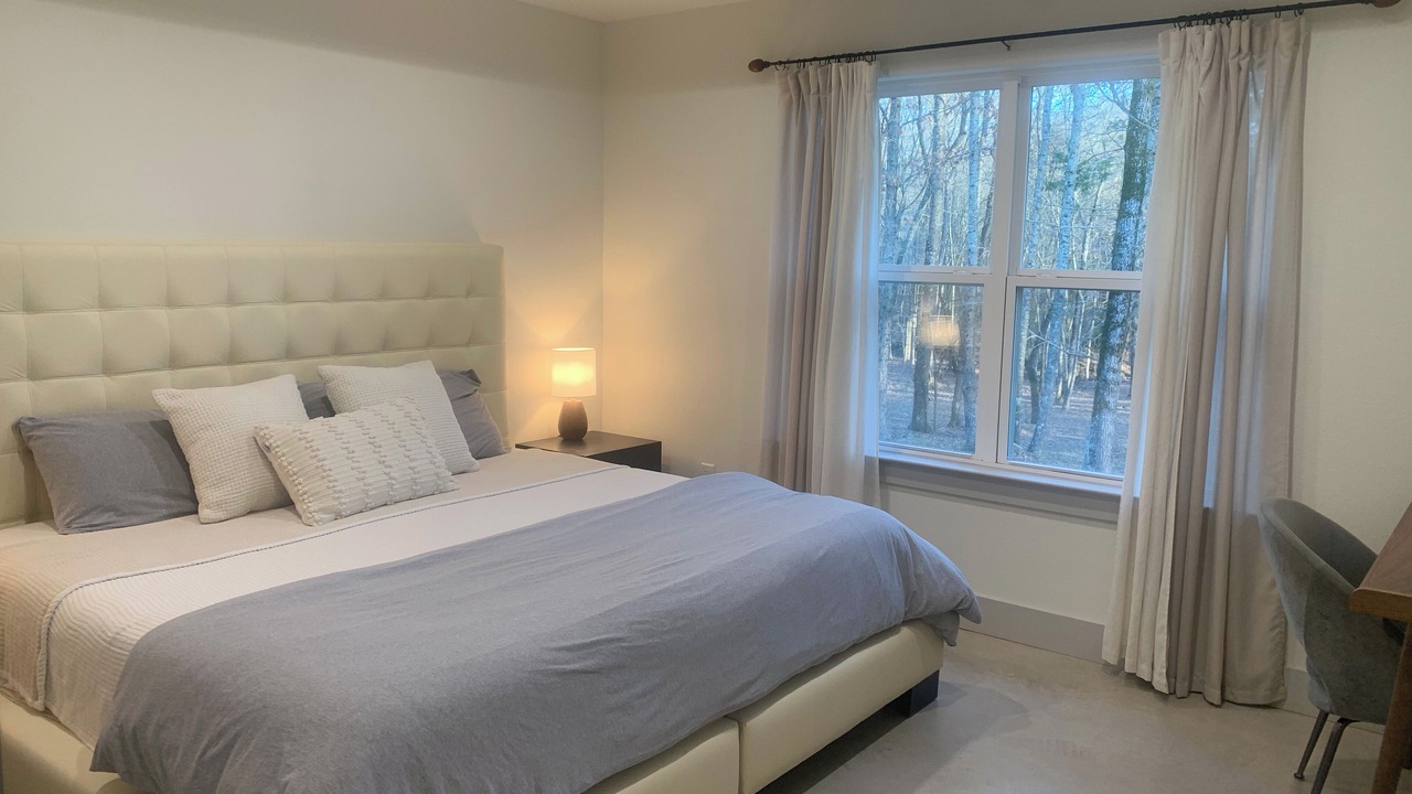 Photo of Bedroom in Dogwood