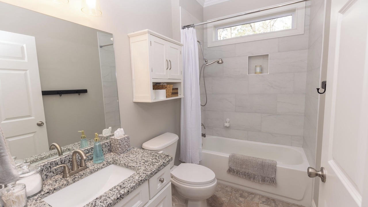 Photo of Bathroom in Eatonton