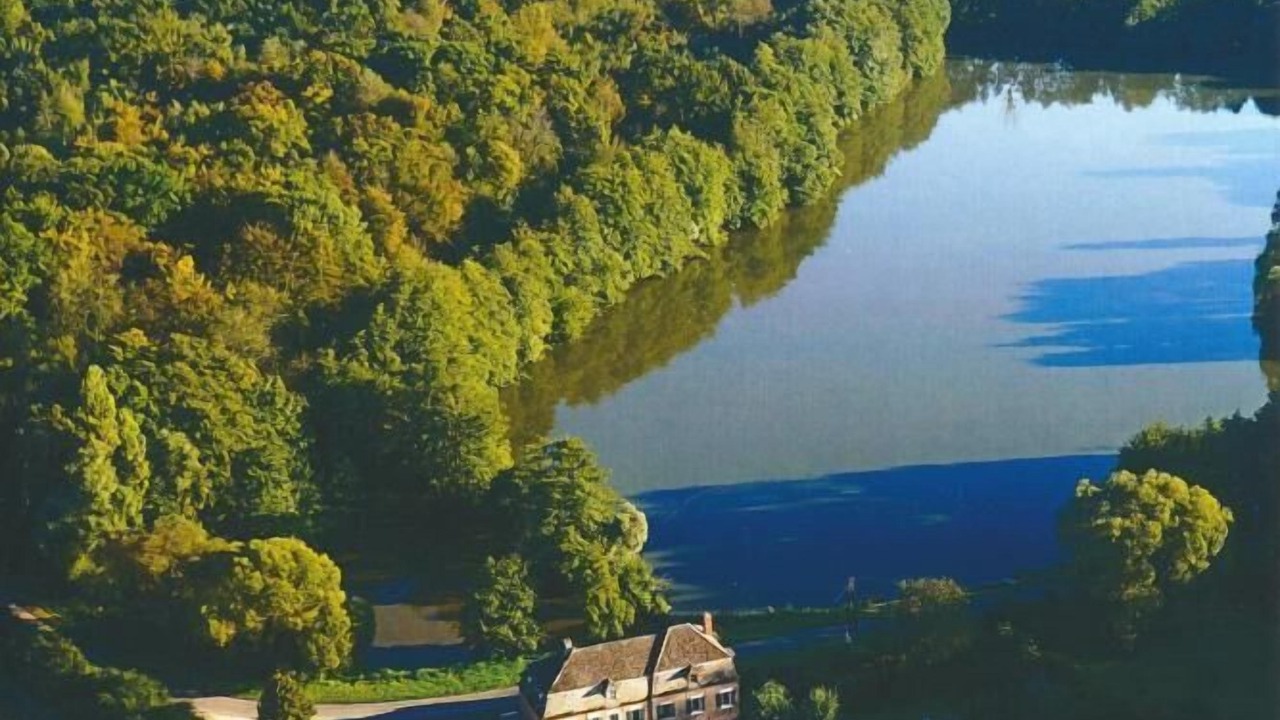 Photo of Outdoor in Montcoy