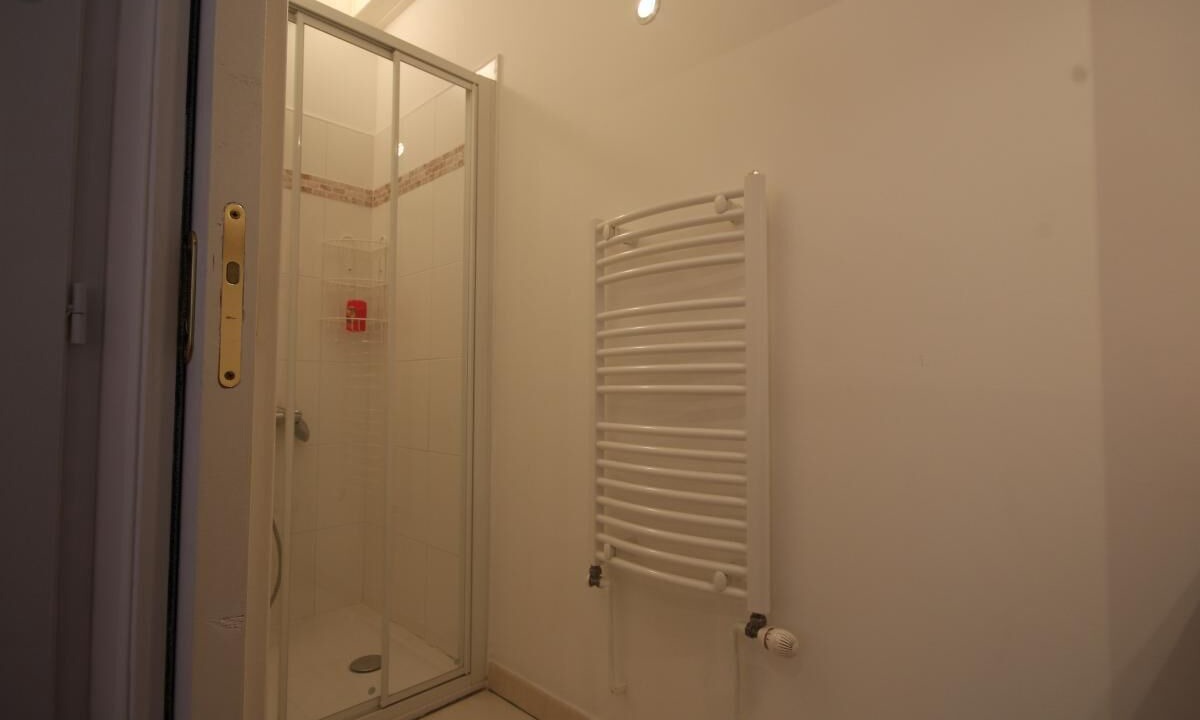 Photo of Bathroom in Montcoy