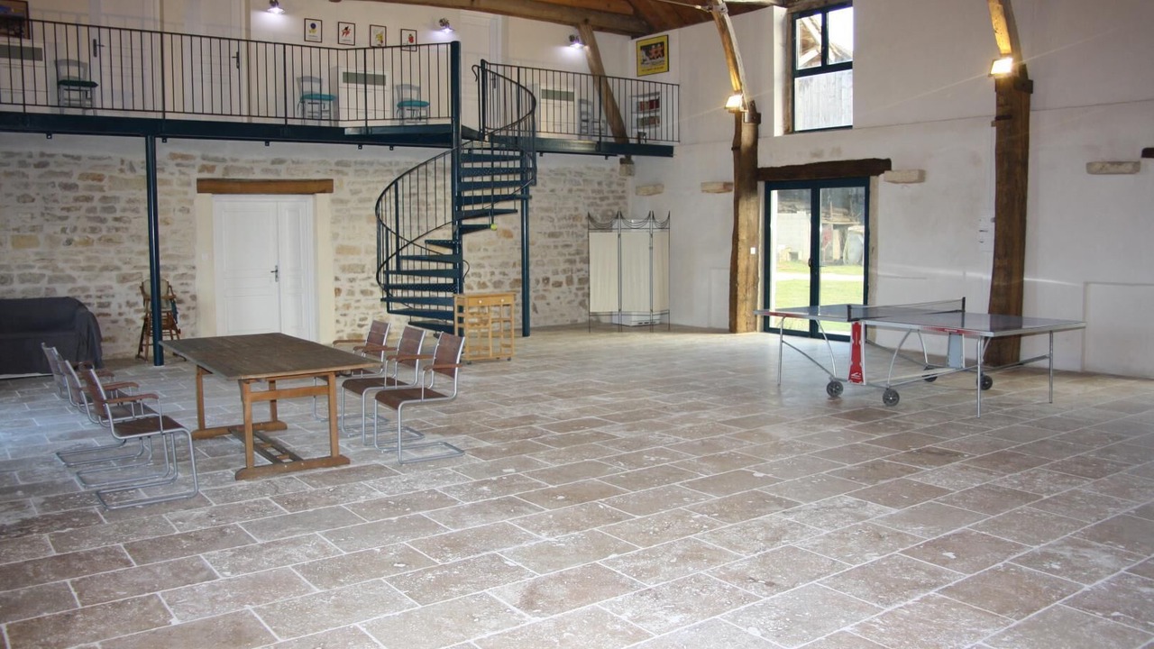 Photo of Others in Montcoy