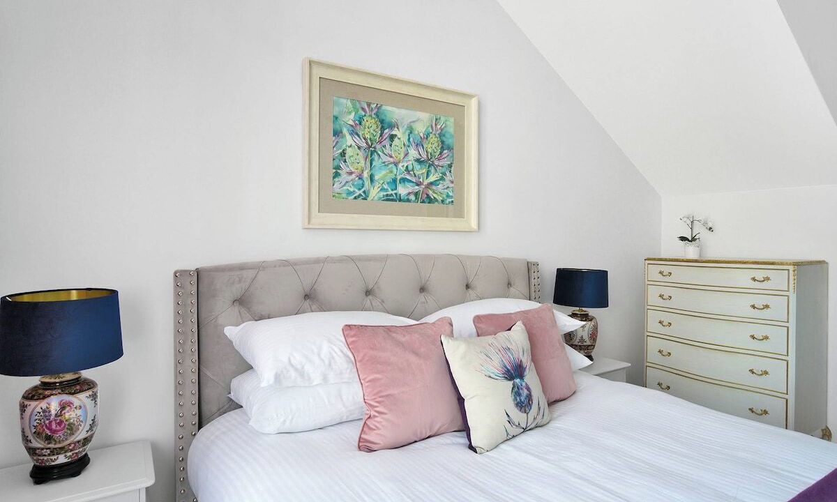 Photo of Bedroom in Alloa