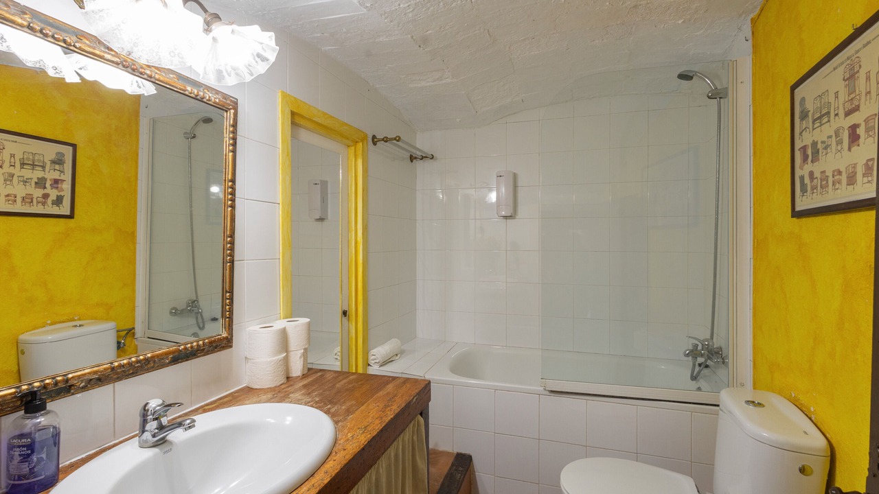 Photo of Bathroom in Castelltercol