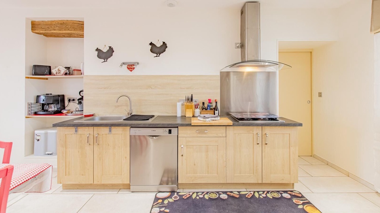 Photo of Kitchen in L'Abergement-de-Cuisery