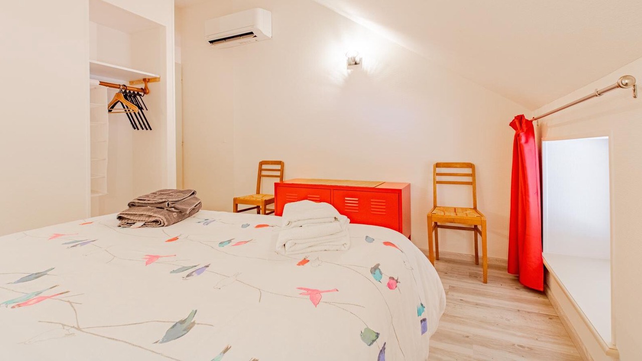 Photo of Bedroom in L'Abergement-de-Cuisery