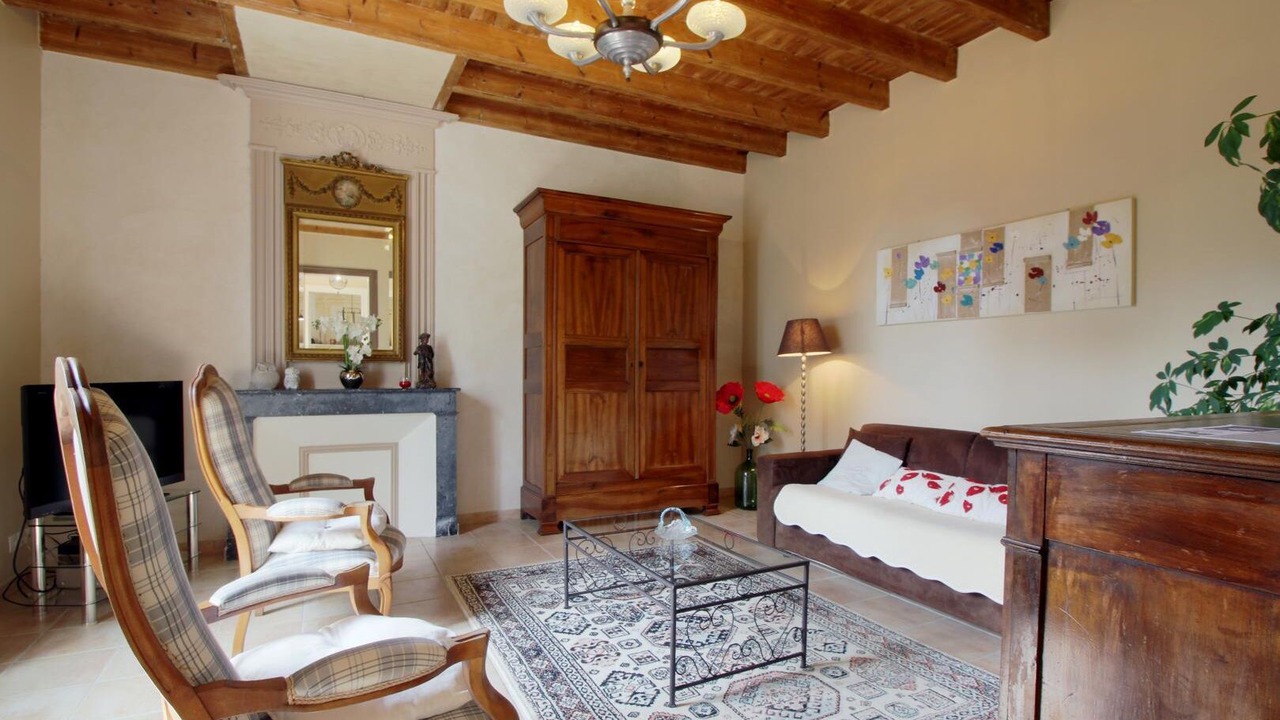 Photo of Livingroom in Faleyras