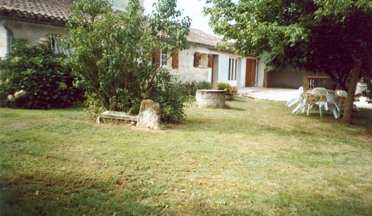Photo of Outdoor in Tizac-de-Lapouyade