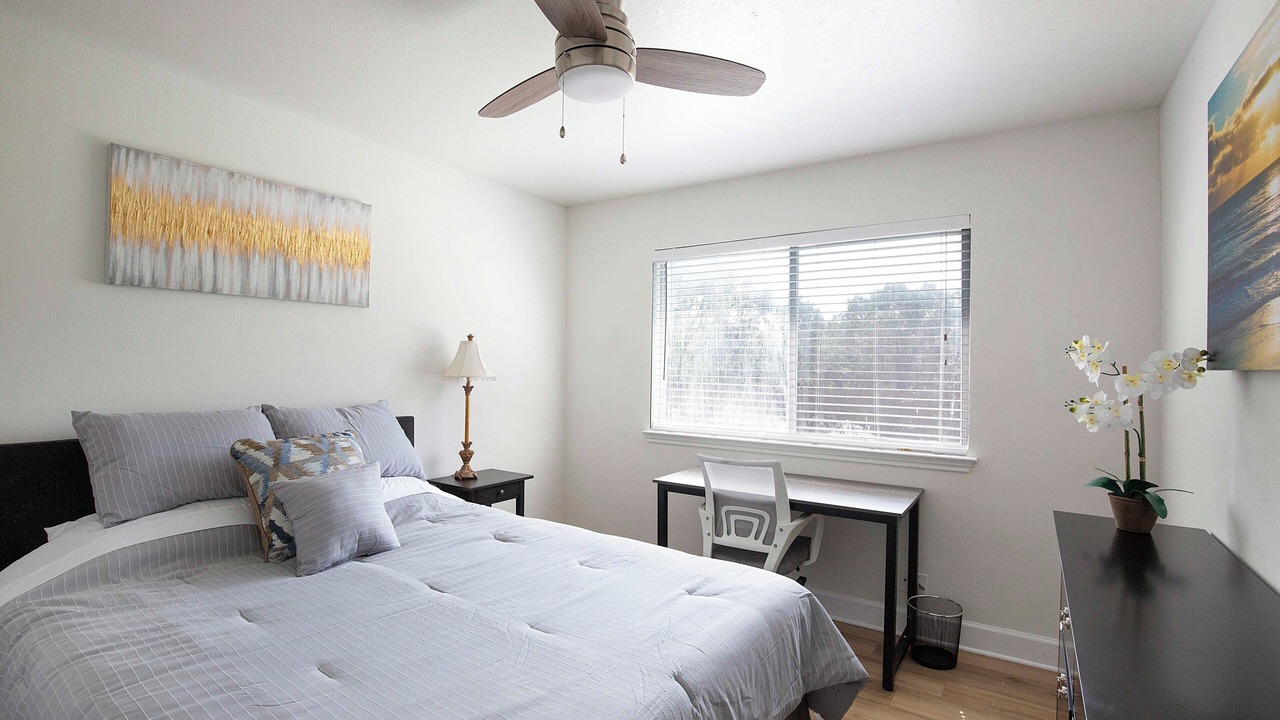Photo of Bedroom in Balcones Village