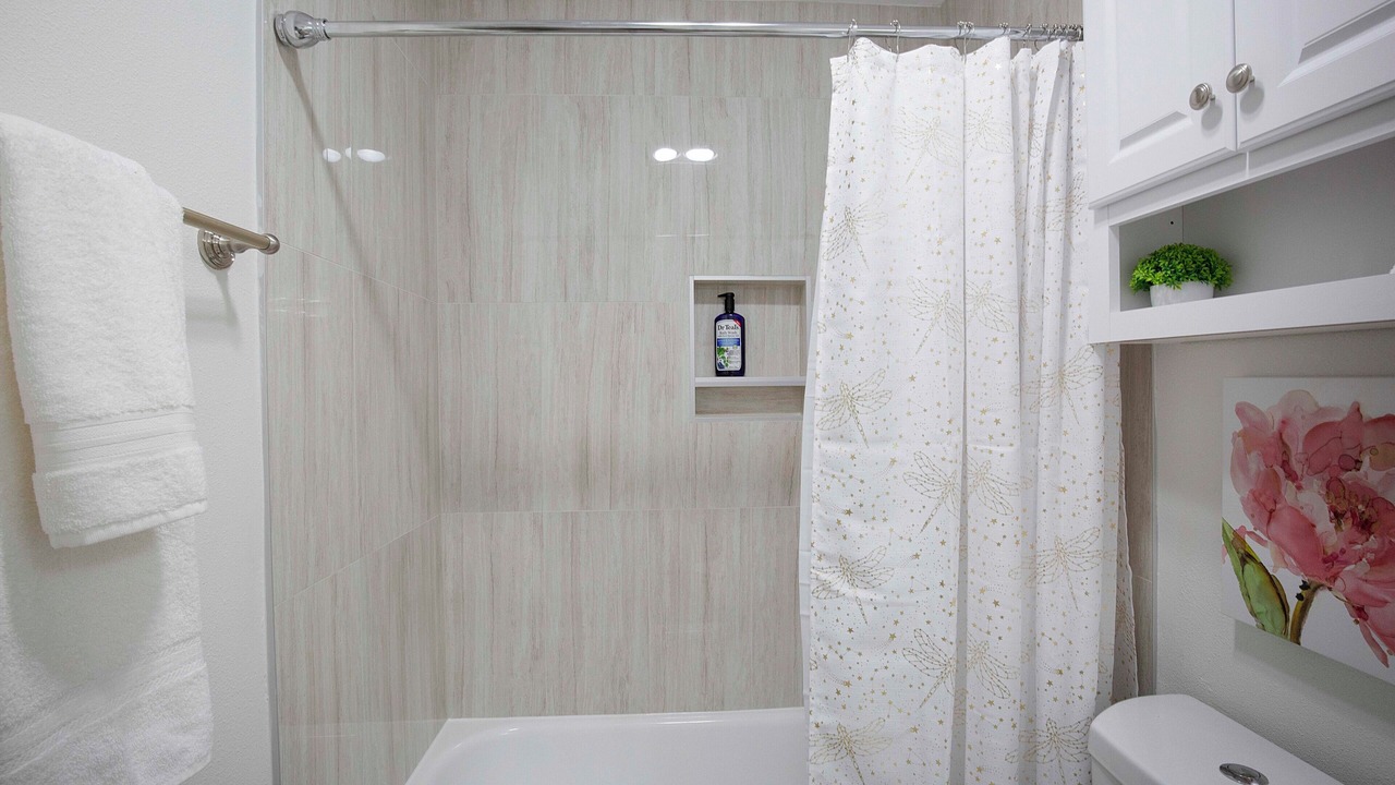 Photo of Bathroom in Balcones Village