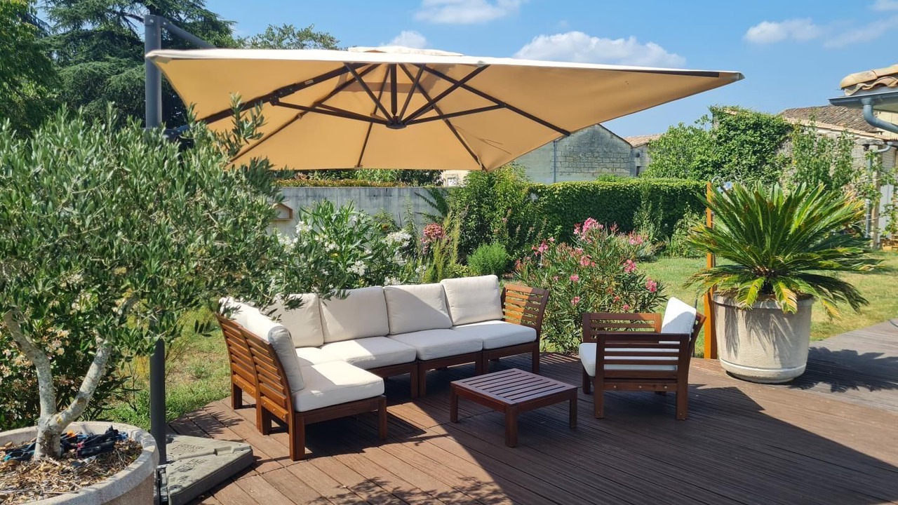 Photo of Patio Balcony in Izon