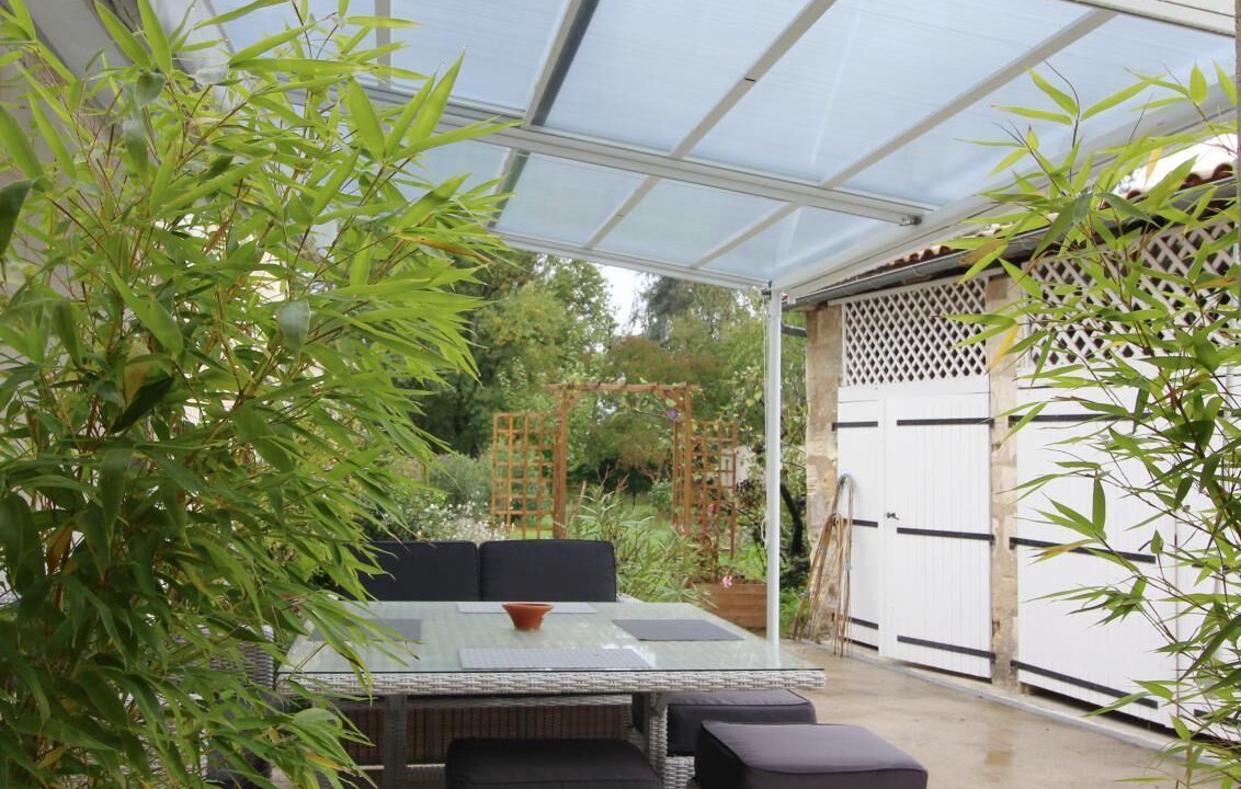 Photo of Outdoor in Izon