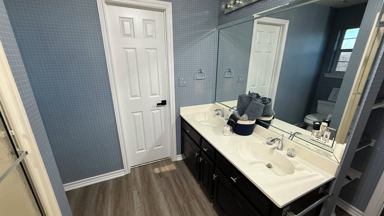 Photo of Bathroom in Ennis