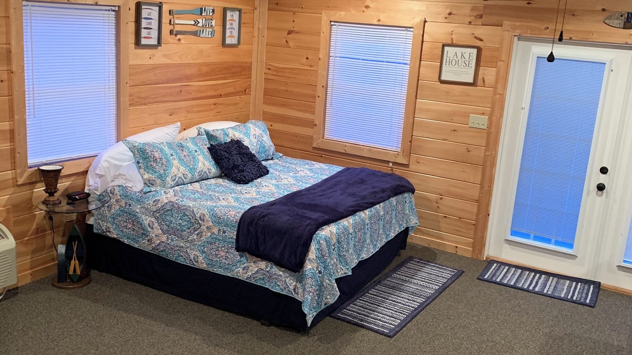 Photo of Bedroom in Draper
