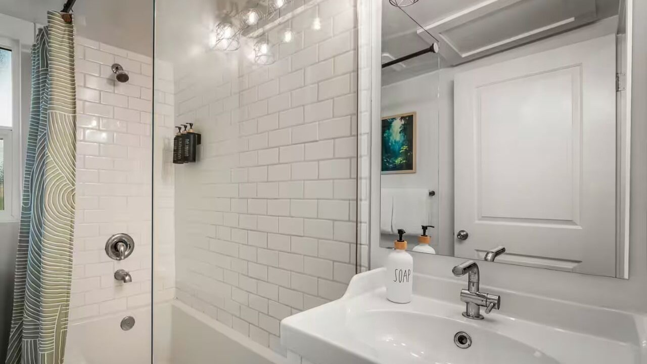 Photo of Others in Crown Hill