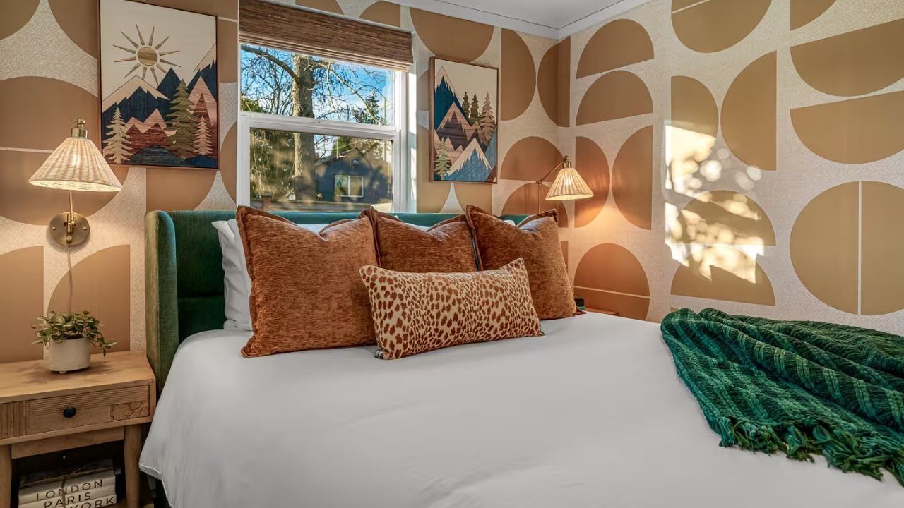 Photo of Others in Crown Hill