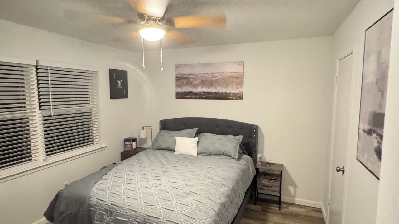 Photo of Bedroom in Haltom City