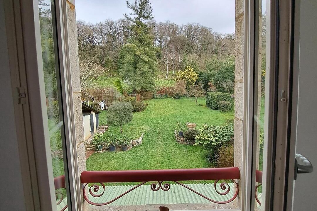 Photo of Others in Eyres-Moncube