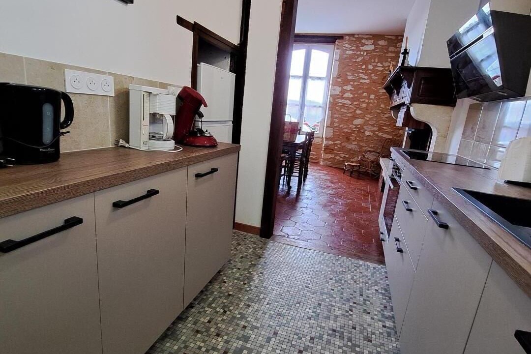 Photo of Kitchen in Eyres-Moncube