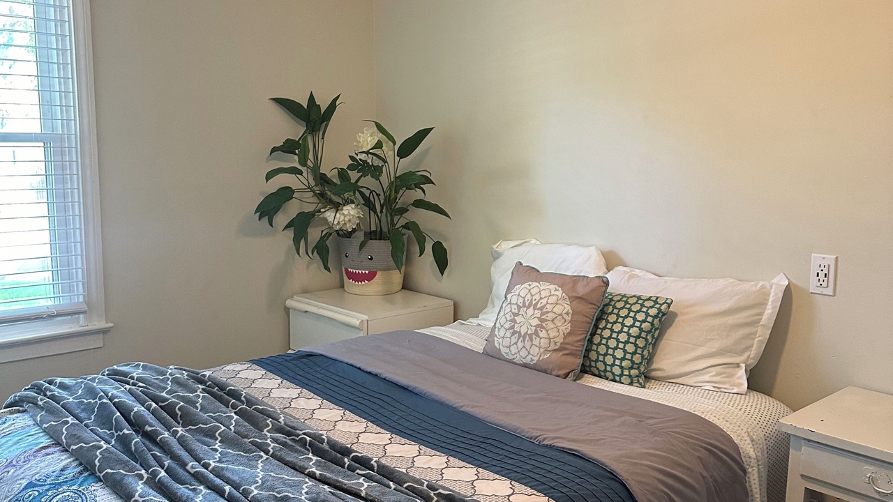 Photo of Bedroom in Laurel