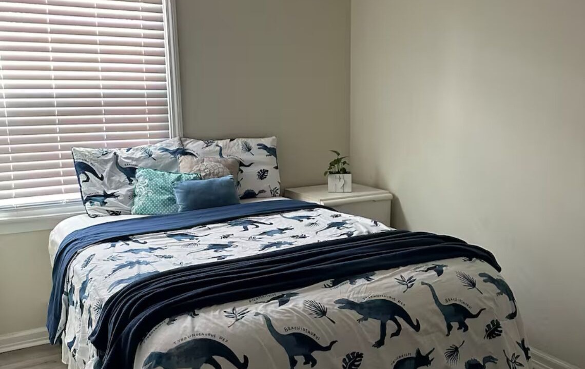 Photo of Bedroom in Laurel
