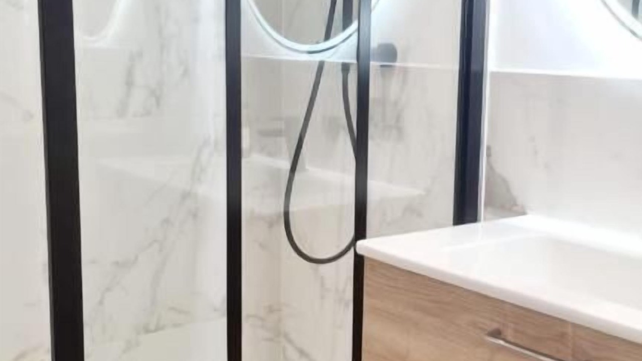Photo of Bathroom in Dobree-Bon Port