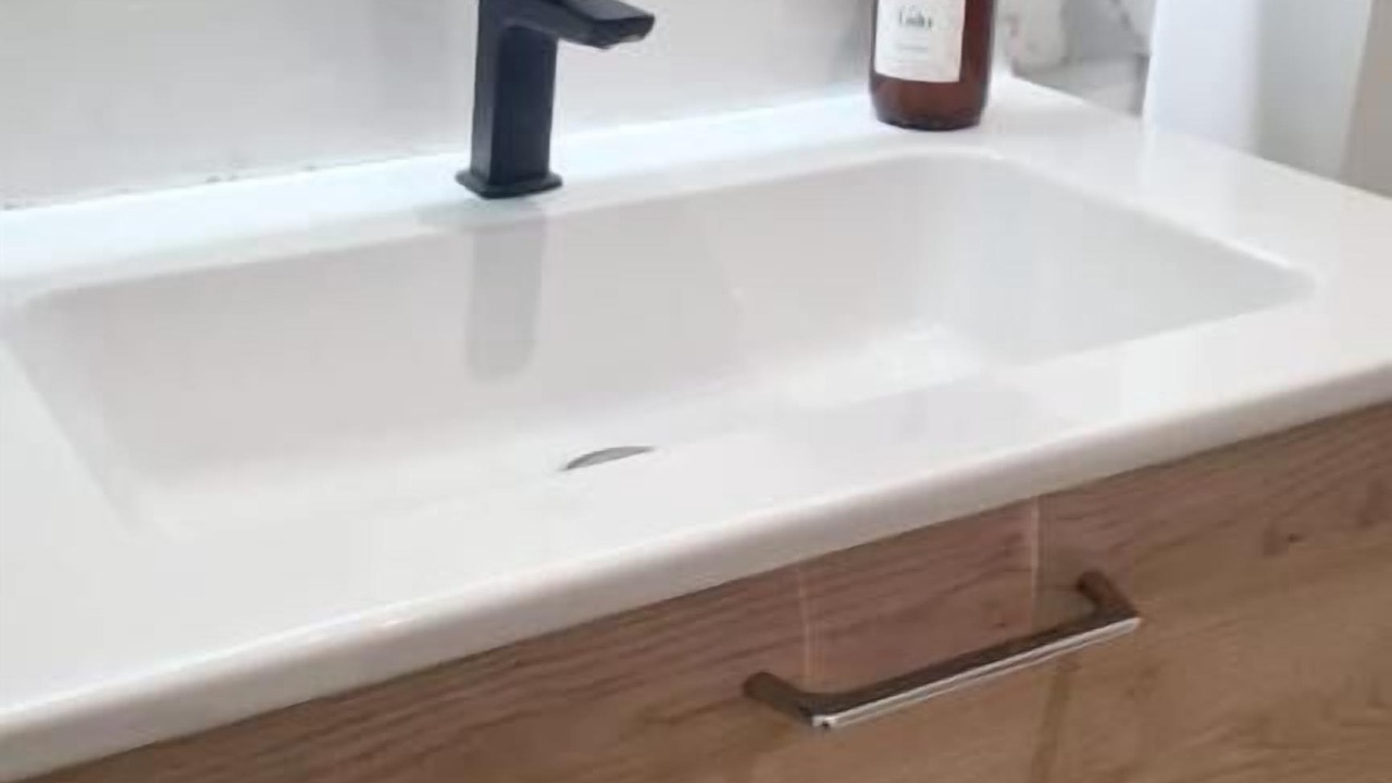Photo of Bathroom in Dobree-Bon Port
