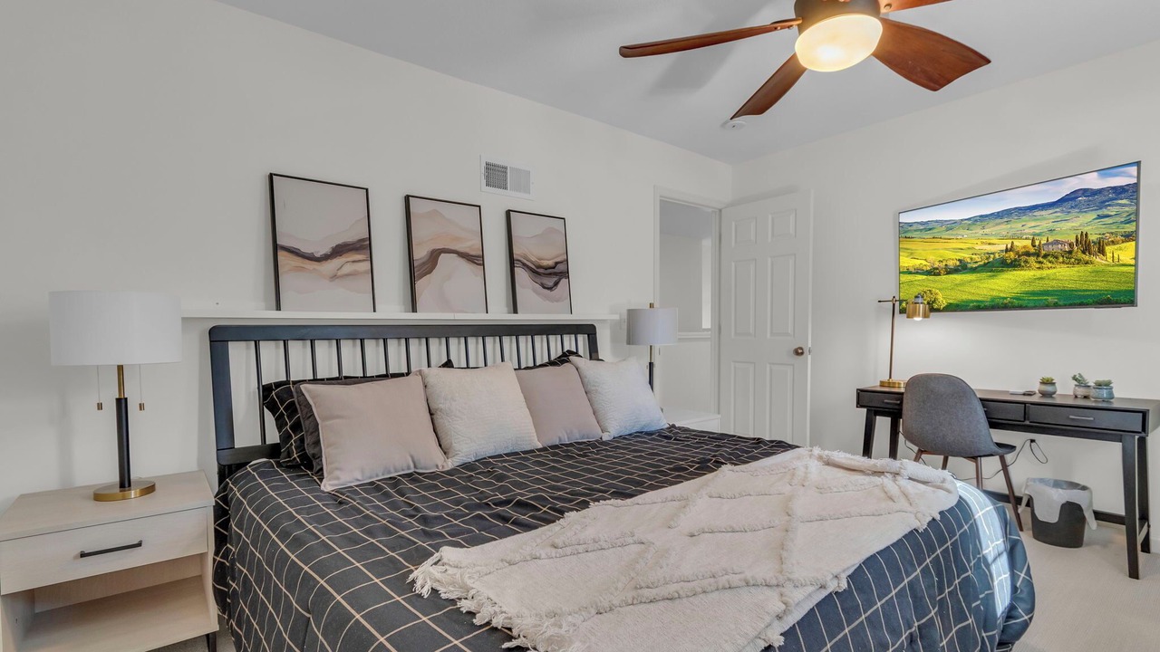 Photo of Bedroom in Overland Park