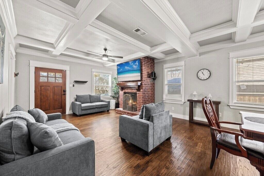 Photo of Livingroom in Fairmount