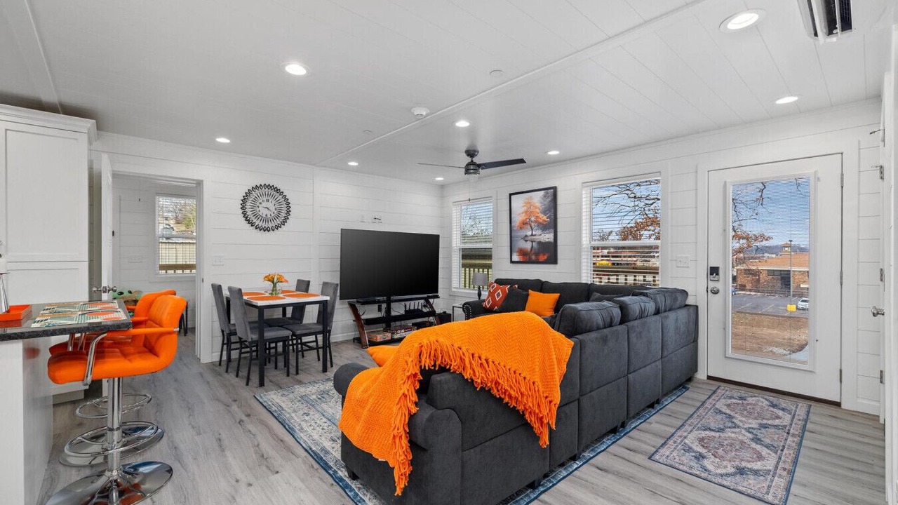 Photo of Livingroom in Downtown Branson