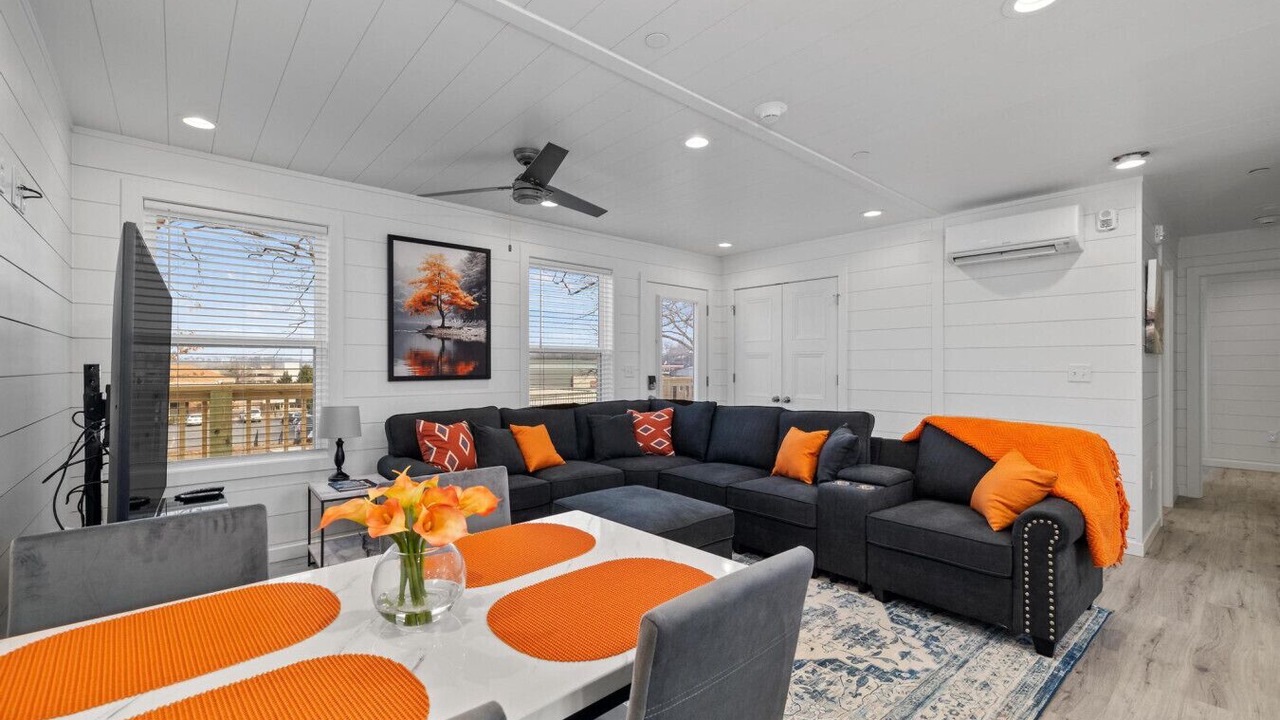 Photo of Livingroom in Downtown Branson