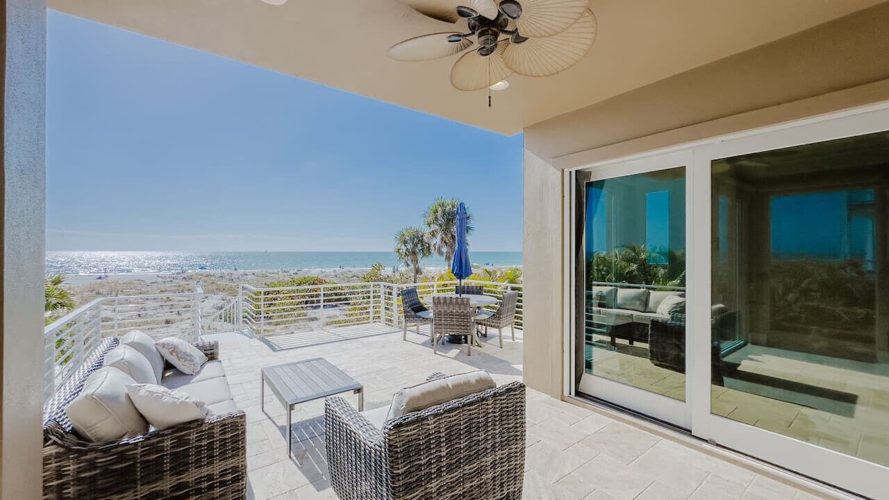 Photo of Patio Balcony in Madeira Beach