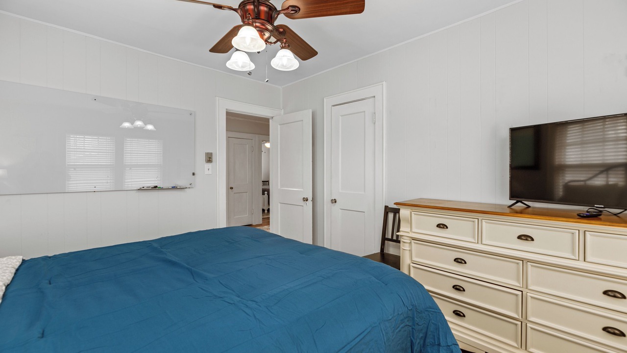 Photo of Bedroom in College Hill
