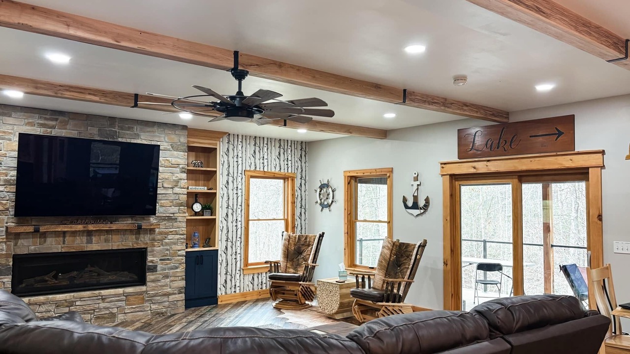 Photo of Livingroom in Corbin