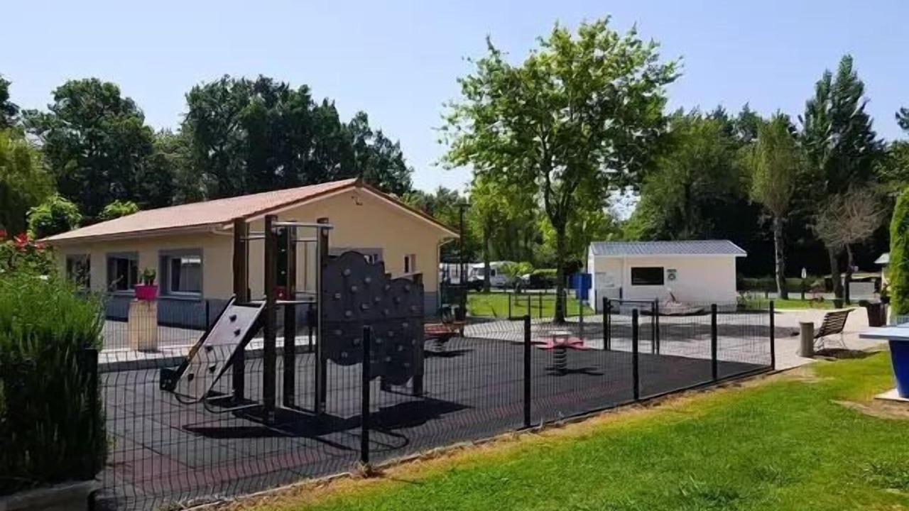 Photo of Others in Sadirac