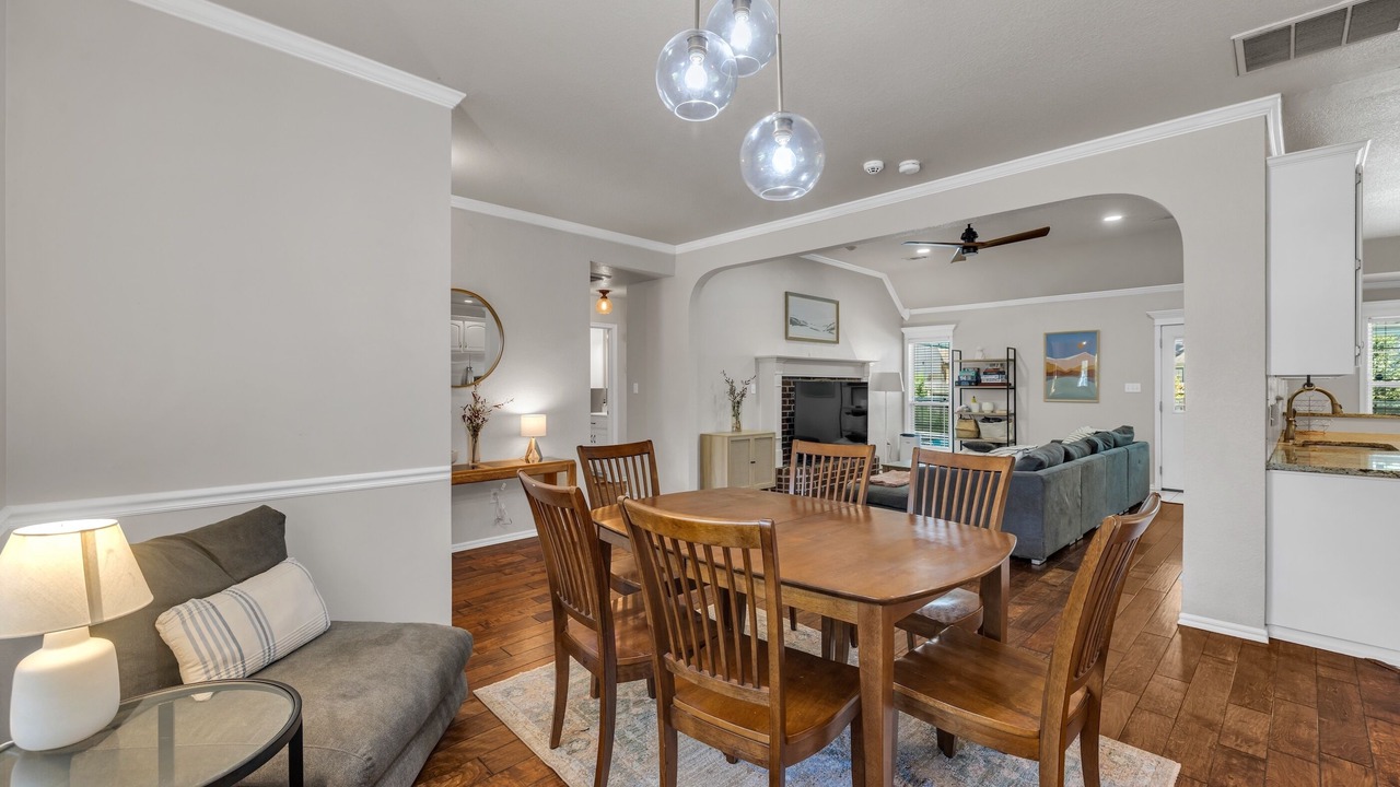 Photo of Livingroom in Tulsa