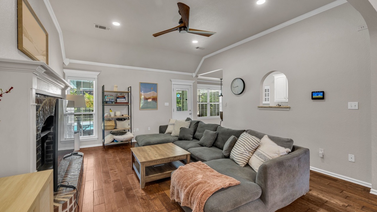 Photo of Livingroom in Tulsa