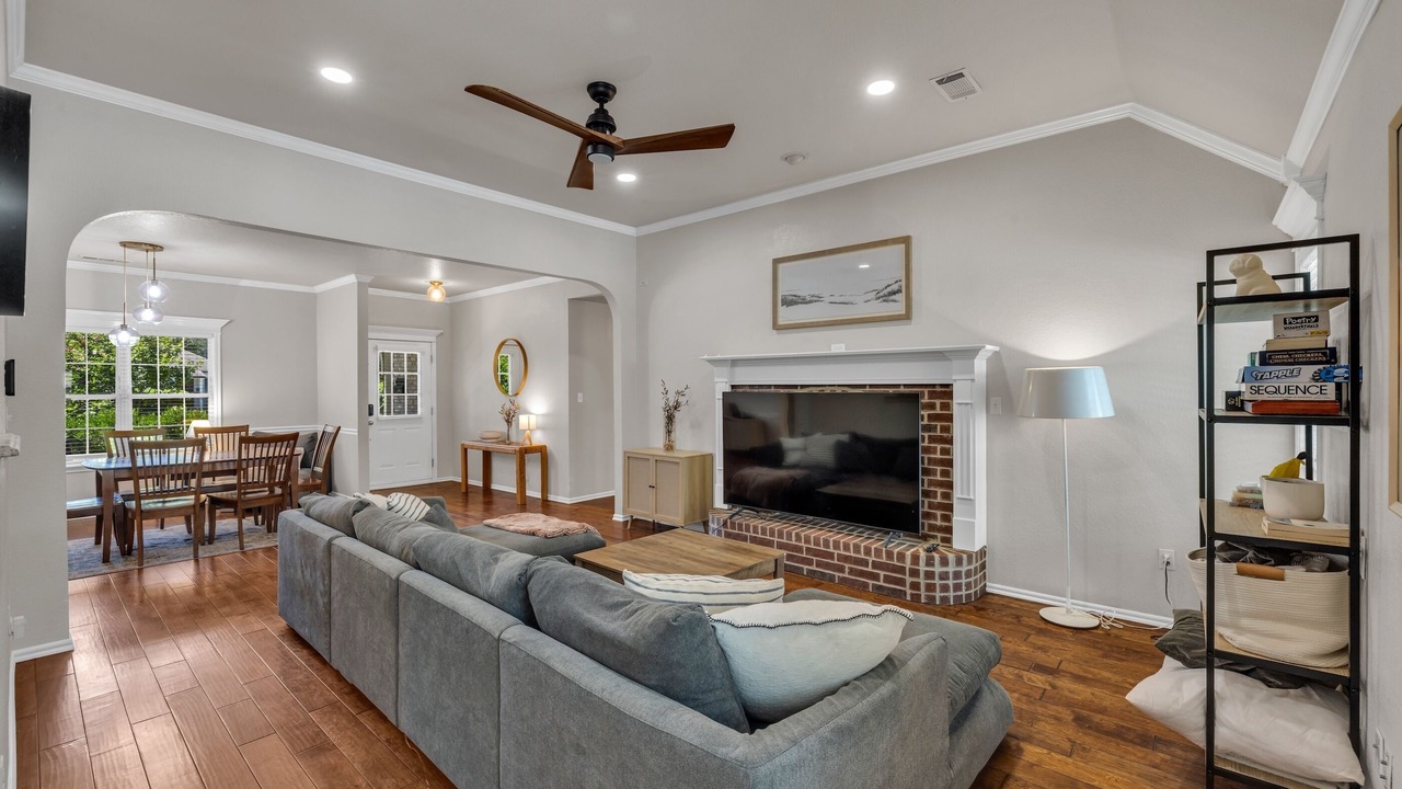 Photo of Livingroom in Tulsa