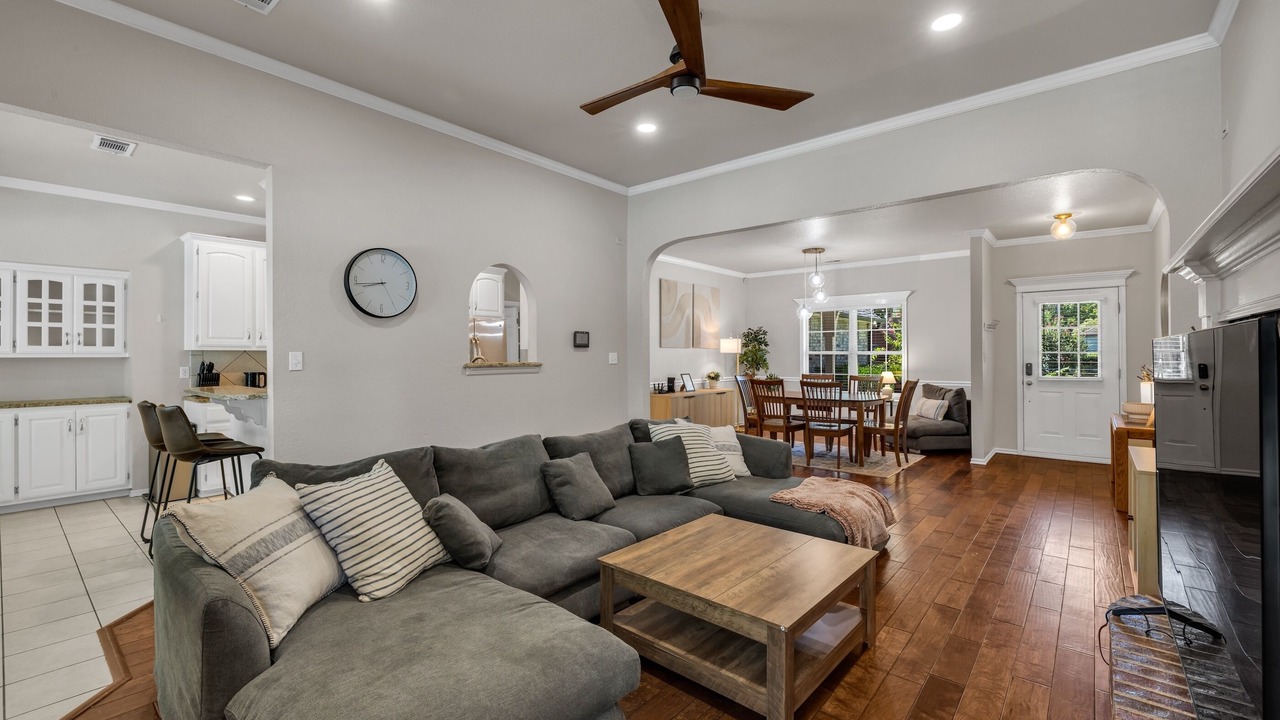 Photo of Livingroom in Tulsa