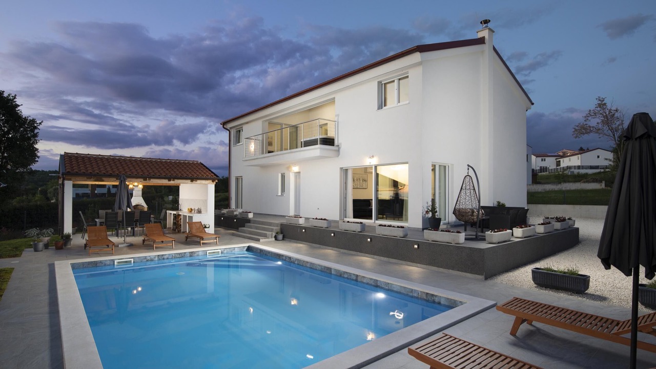 Photo of Outdoor in Farini