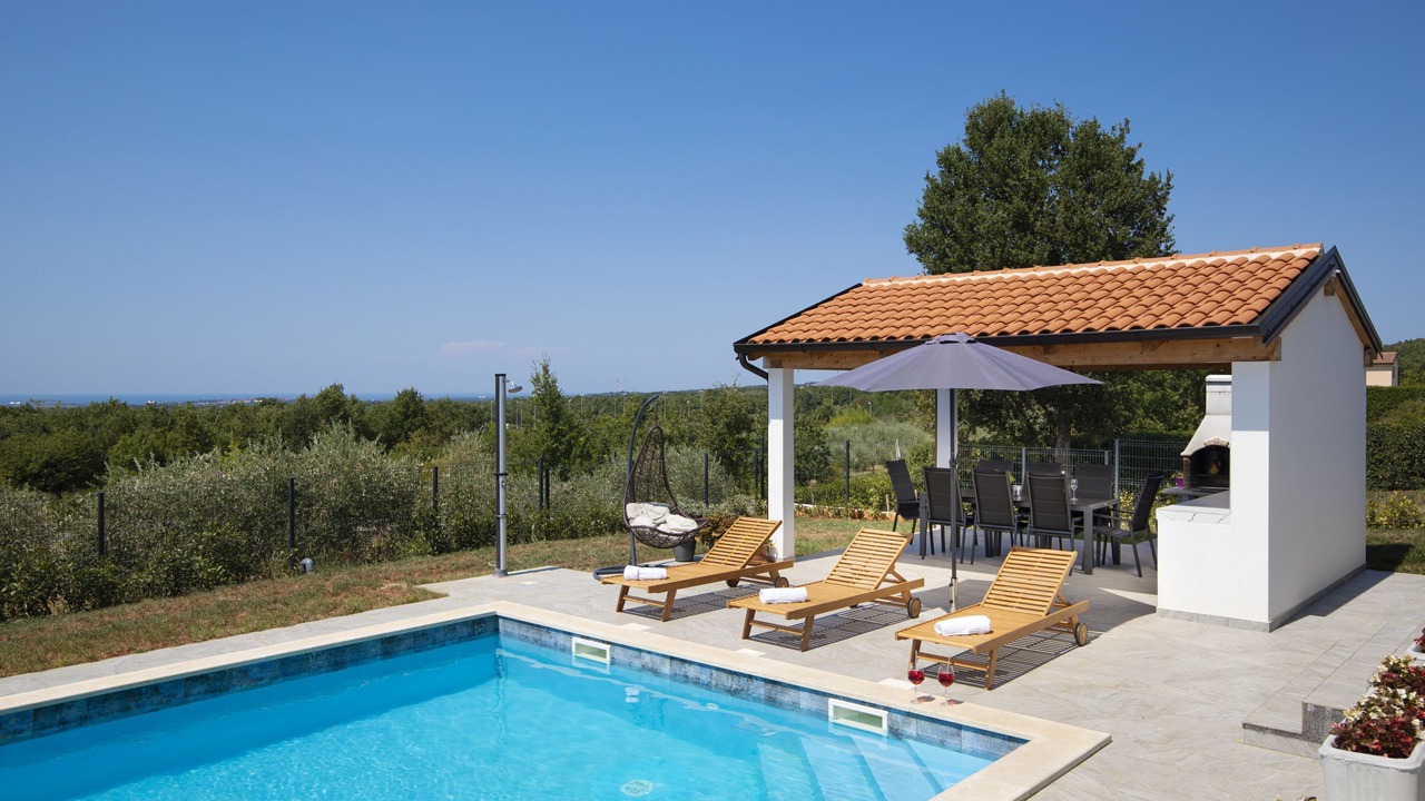 Photo of Outdoor in Farini