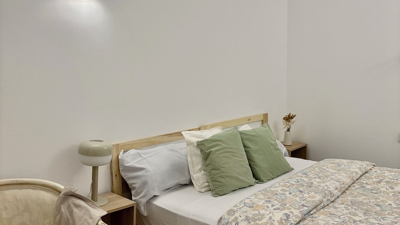 Photo of Bedroom in Val-de-Reuil