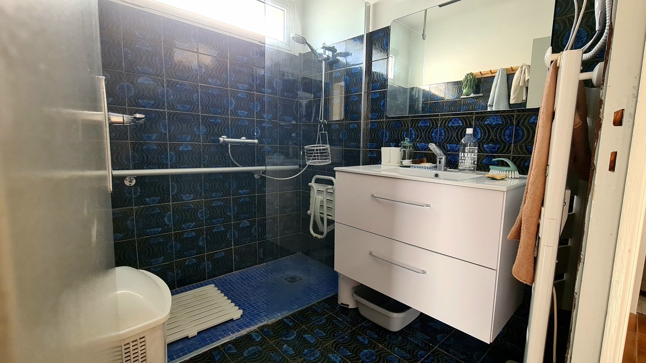 Photo of Bathroom in Carnon-Plage