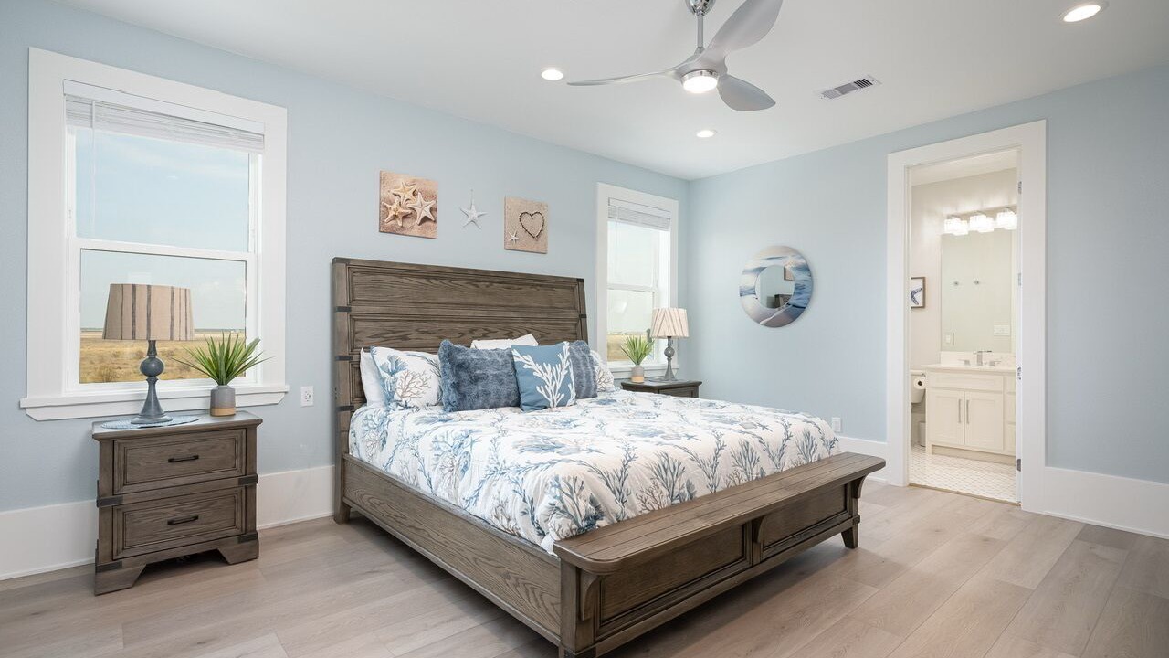 Photo of Bedroom in Port Bolivar