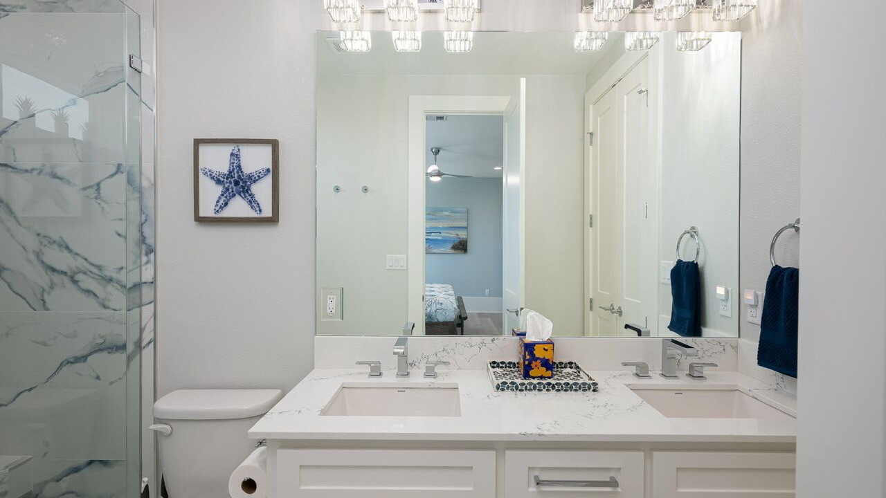 Photo of Bathroom in Port Bolivar